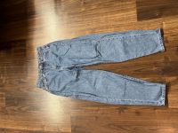 Loose Mom Jeans Ultra high waist in heller Waschung Bonn - Bad Godesberg Vorschau