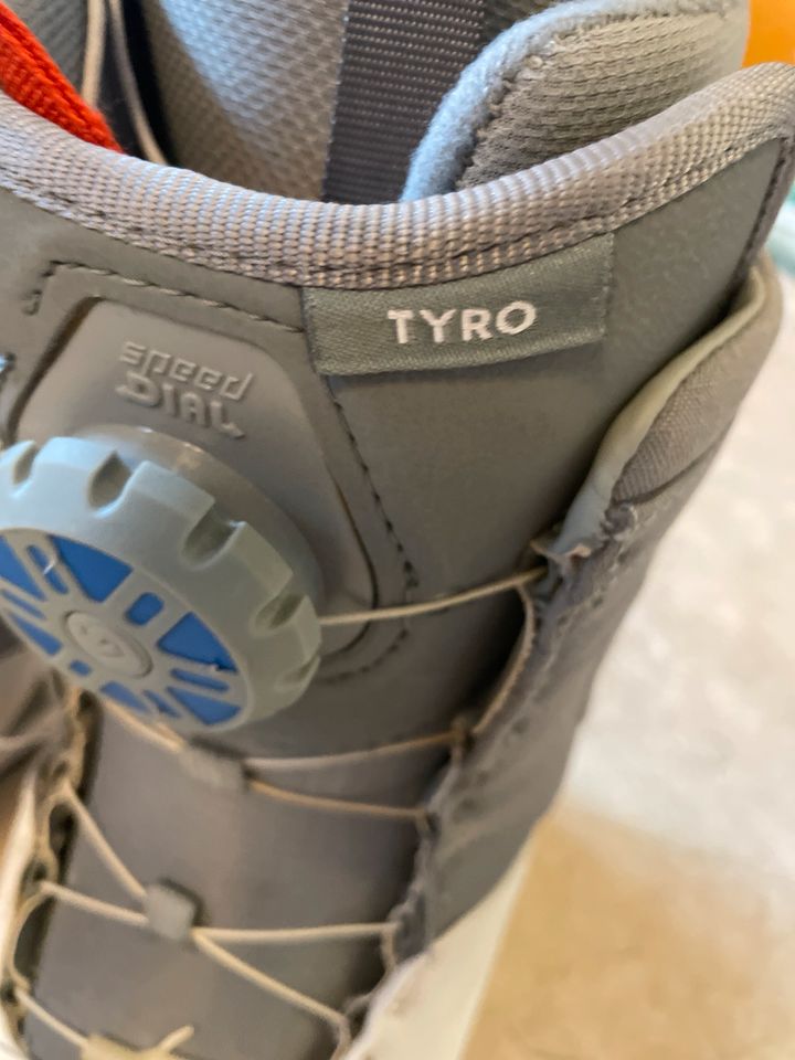 Burton SnowboardSchuhe Boot Tyro Boa Gr 40 25 38 TOP in Eisenach