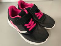 Cup Cake Sneaker schwarz/pink Gr. 30 Sport & Freizeitschuhe Schleswig-Holstein - Leezen Vorschau