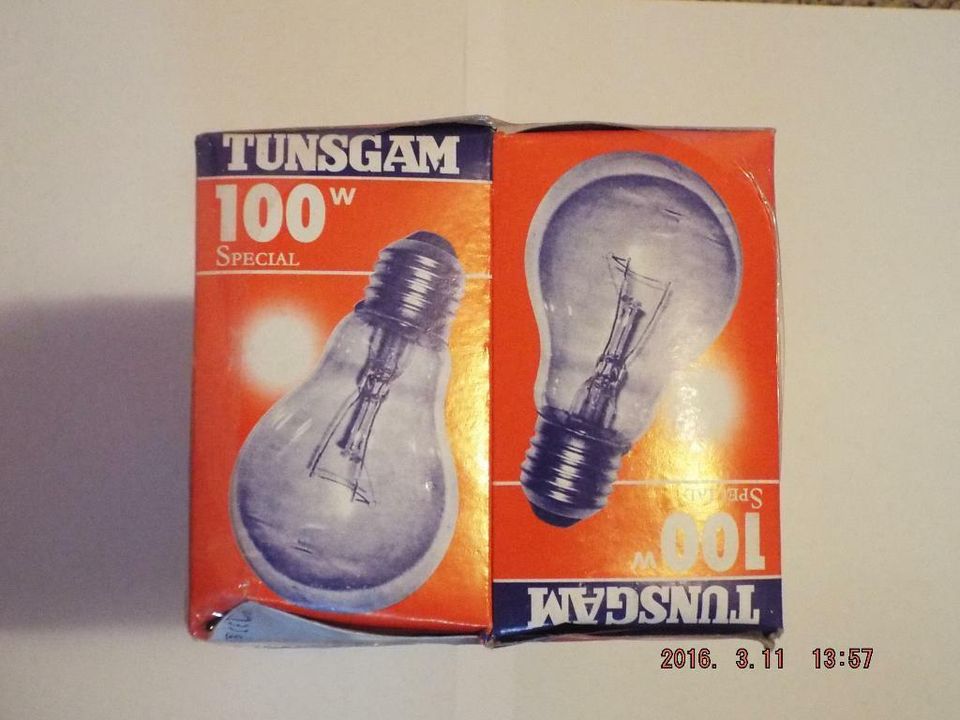 10-er Pack. Glühlampen  100W-230V, nur 3EUR in Berlin