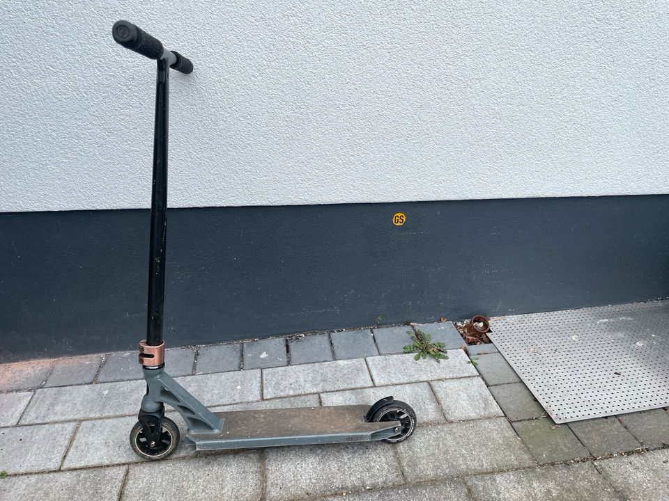 Slamm Stunt Scooter in Haibach Unterfr.