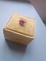 Goldring antik mit Stein rot/pink und kleinen Diamanten Hannover - Ahlem-Badenstedt-Davenstedt Vorschau