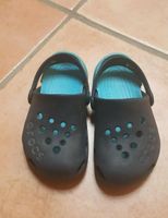 Crocs dunkelblau hellblau Größe 24/25 C8 Bayern - Taufkirchen Vils Vorschau