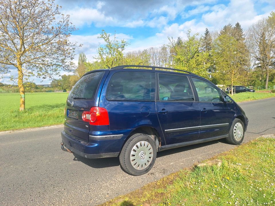 Volkswagen Sharan 2,8 Automatik in Würzburg