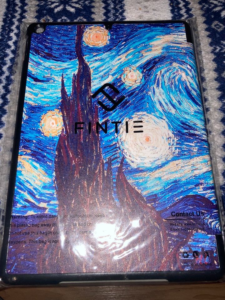 Fintie iPad 10.2 SlimShell Case Cover vanGogh NEU OVP in Teltow