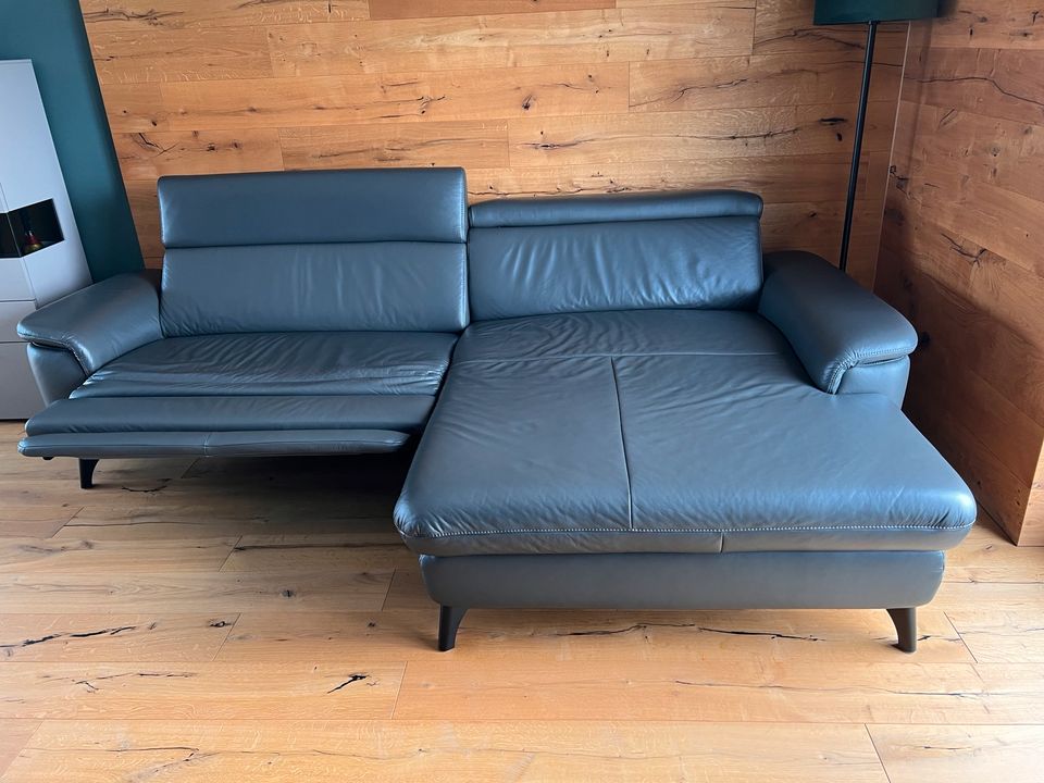 Echtleder Couch, Top Zustand in Bexbach