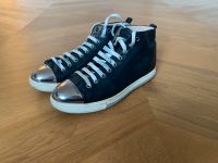 Miu Miu Prada Damen Sneaker Lederschuhe, Gr. 36,5 37, M.i. Italy Düsseldorf - Flingern Nord Vorschau