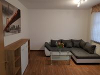 möbliertes 1-Zimmer-Apartment nahe schwarzem Netto, Nord-Crimmitschau Sachsen - Crimmitschau Vorschau