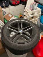 BMW 17 Zoll 235/45 R17 W MOMO schwarz Alufelgen Continental Somm Nordrhein-Westfalen - Burscheid Vorschau