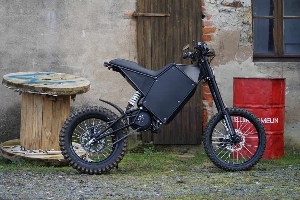 27.000W EBike Cyberbike 27000W Vector Vortex Cross Motorrad in Dohna