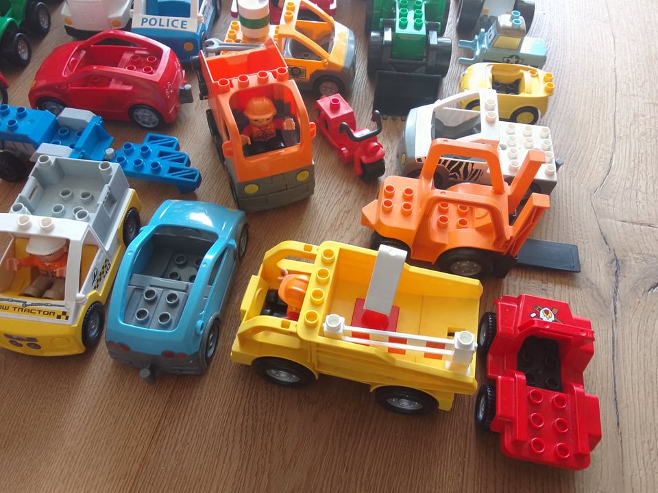 Lego duplo Auto Lkw Buggy Polizei Traktor Lkw Gabelstapler Set 2 in Fehmarn