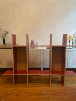 Zwei schöne rote Ikea Robin Wandregale (93x66x20) Aachen - Aachen-Mitte Vorschau