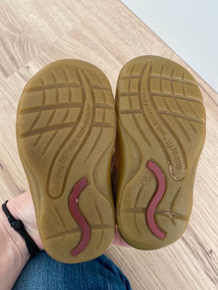 Superfit Sandalen Größe 20 in Flieden