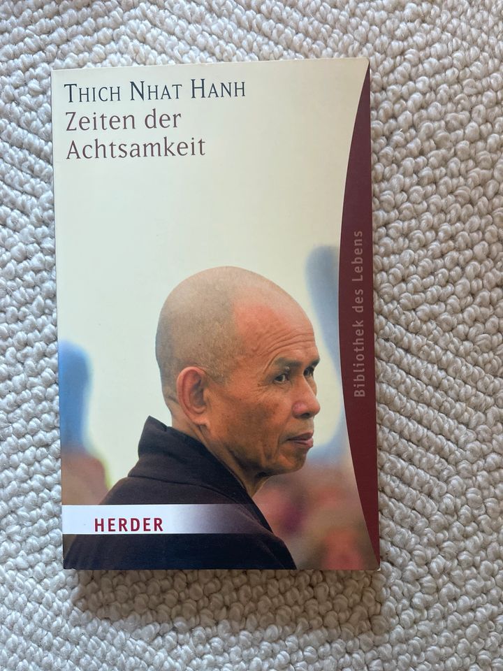 Zeiten der Achtsamkeit Thich Nhat Hanh Spiritualität Buddhismus in Lengefeld