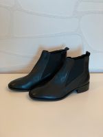 Marks & Spencer Chelsea Boot Gr. 37,5 schwarz Leder Nordrhein-Westfalen - Kaarst Vorschau