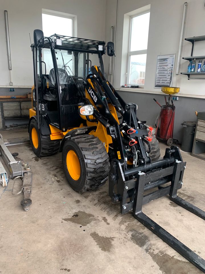 JCB 403 Radlader Hoflader - Miete / Verkauf Neu - 39900 netto in Walderbach