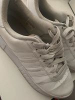 Adidas Sneaker Schuhe Nordrhein-Westfalen - Krefeld Vorschau