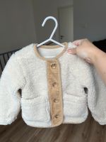 Sehr schöne Baby Teddy Jacke Zara 86 Hessen - Rodgau Vorschau