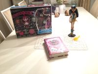 MONSTER HIGH Cleo de Nile Monster Maker Maschine Buch Eine Party Rheinland-Pfalz - Gerolsheim Vorschau