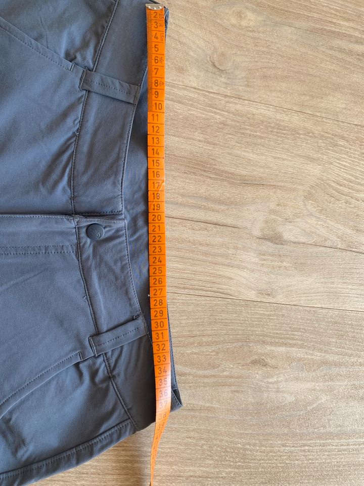 The North Face, shorts, Hose outdoor, Gr. 4, 38 in Erfurt