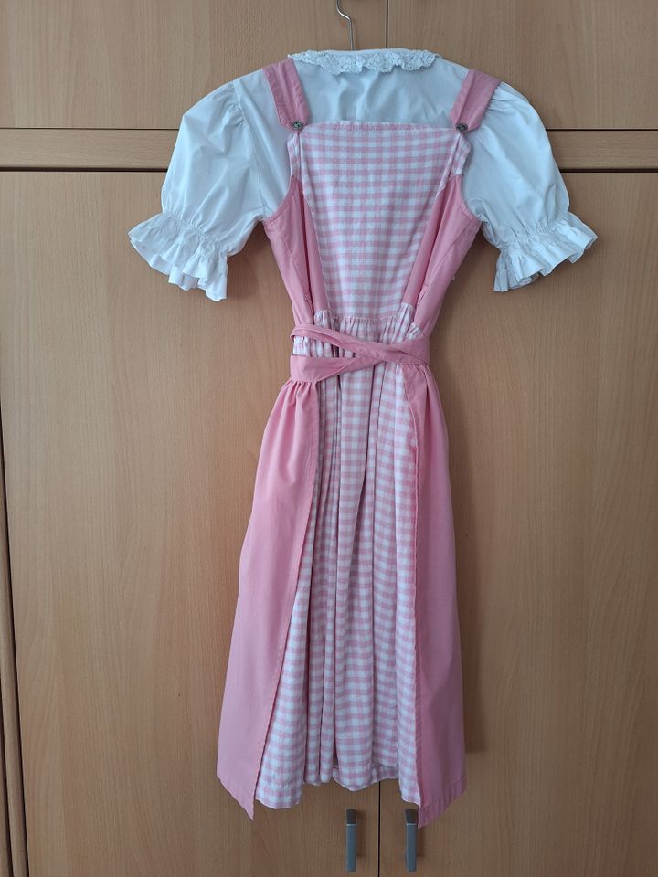 Mädchen Dirndl in Altenstadt Iller