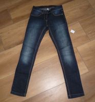 4: Esprit Jeans, Gr. 146, verstellb. Bund, gut erhalten Bayern - Forchheim Vorschau