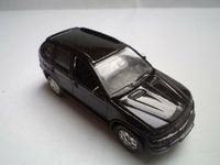 Modellauto Welly 52057 BMW X5  schwarz Nordrhein-Westfalen - Herford Vorschau