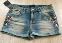 LTB Strech Jeansshorts Shorts Sommerhose Gr. 164/170 Gr. S NEU Bayern - Traunreut Vorschau