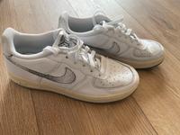 Nike Air Größe 40 Hessen - Breidenbach (bei Biedenkopf) Vorschau