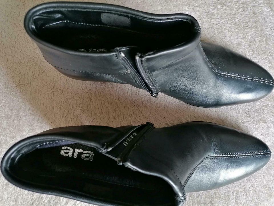 ARA STIEFELETTEN NEU ! SCHWARZ GRÖßE 6,5 (40) in Herne