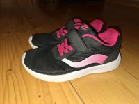 Hallenturnschuhe gr. 30 schwarz pink weiße sohle Halle schulsport Niedersachsen - Nienhagen Vorschau