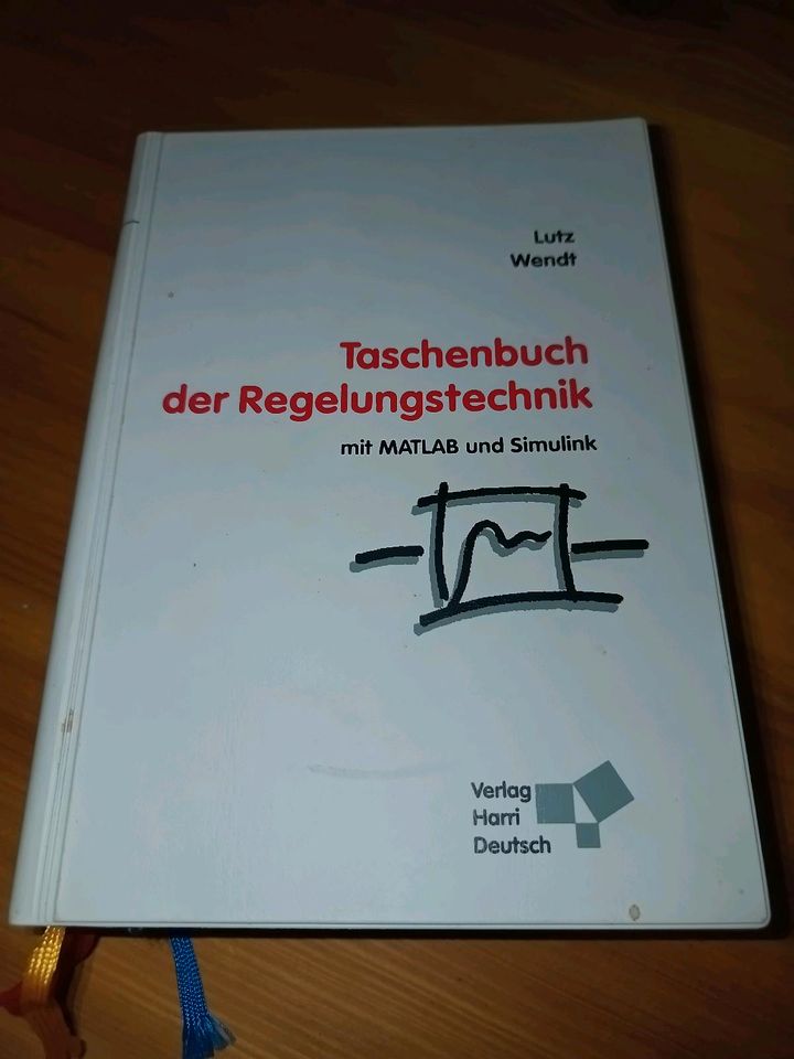 Verschiedene Bücher abzugeben, Studium, Technik, Matlab, Physik in Drei Gleichen