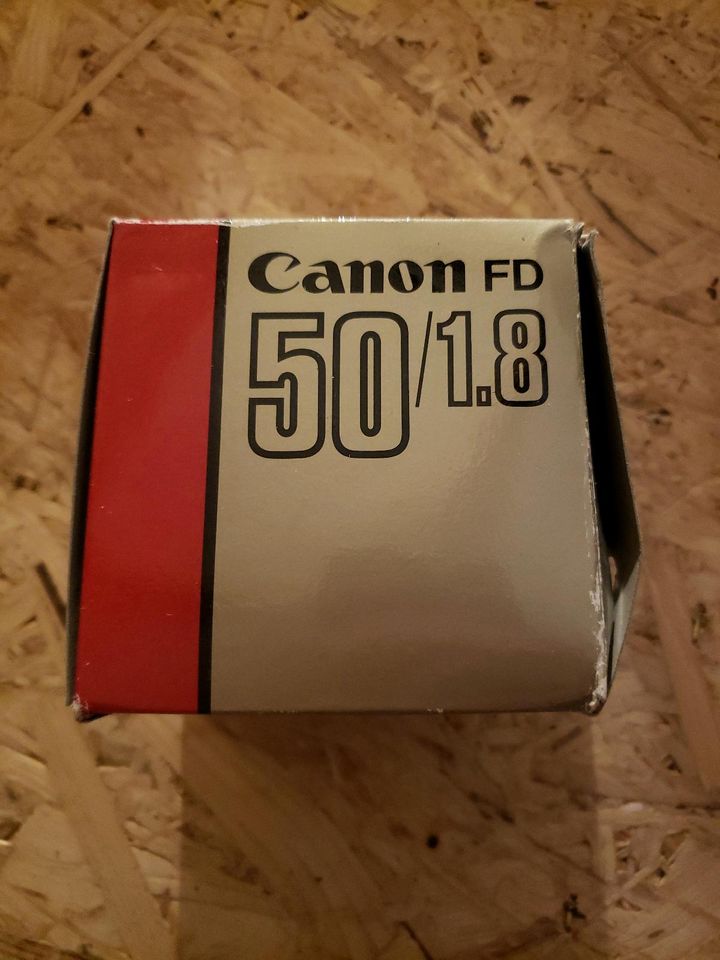 Canon Objektiv FD 50/1.8 in Niederstotzingen