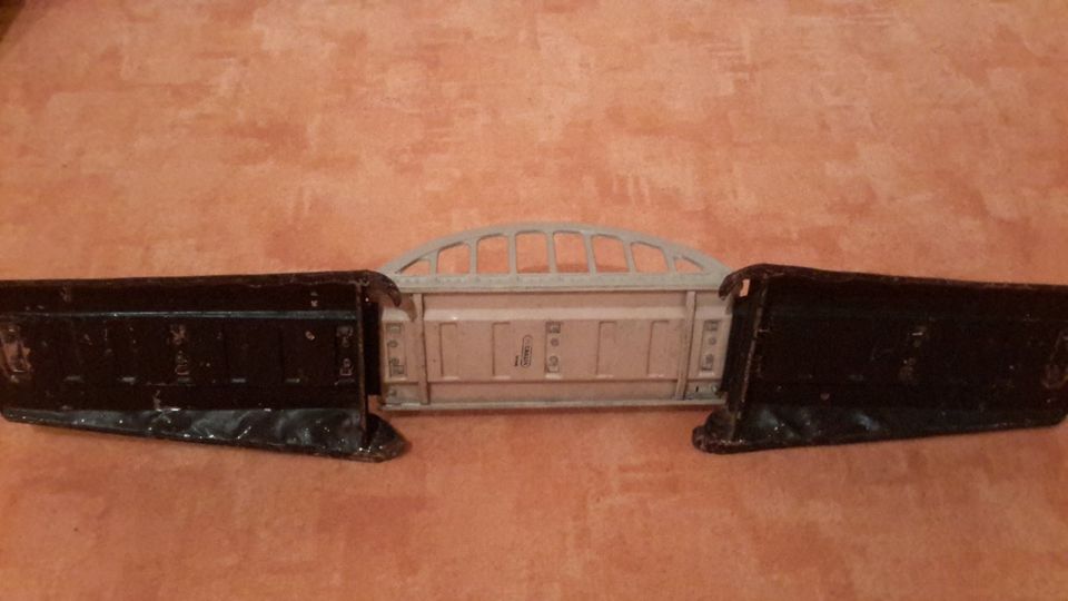 Märklin Gitterbogenbrücke Modelleisenbahn Spur 0 - Rarität in Bürgel