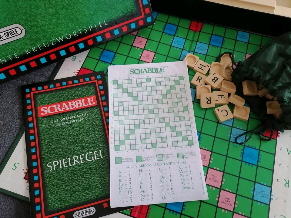 Mattel Scrabble Retro Gesellschaftsspiel Neu in Bleckede