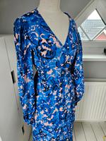 wickelkleid vila 34 Sommerkleid blau schwarz rosa Kleid Hamburg - Bergedorf Vorschau