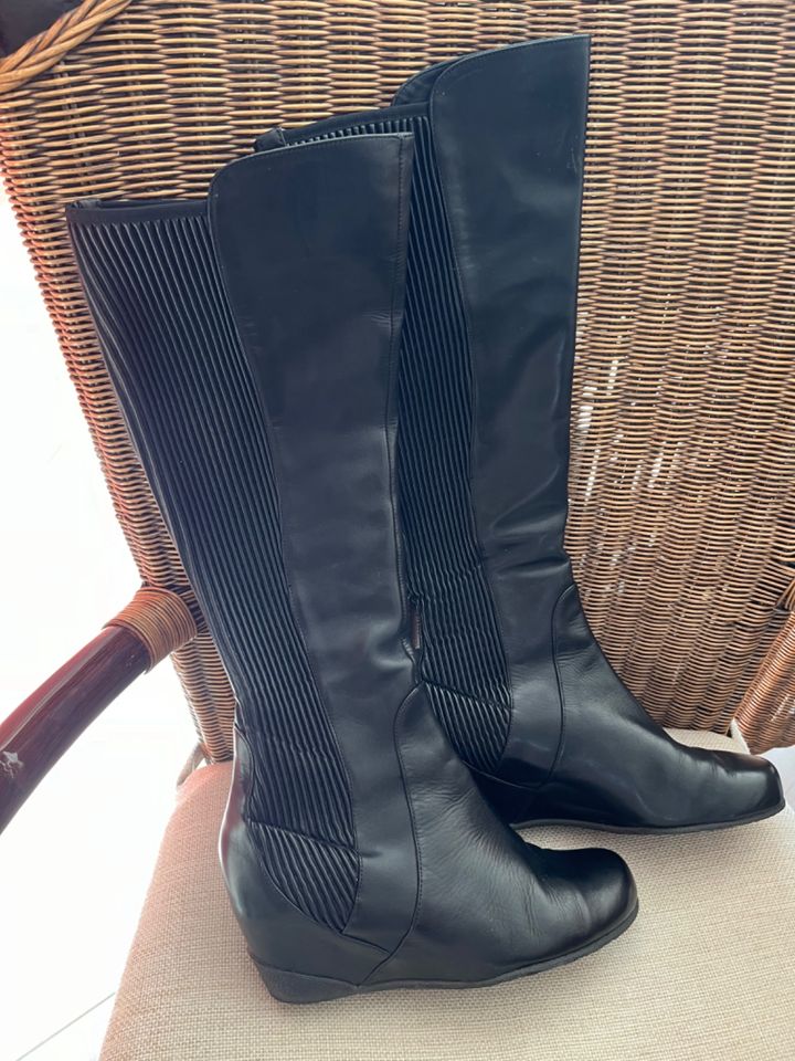 Högl Stiefel ausgefallen schwarz Gr.35/36 Leder Top Zustand in Schweinfurt