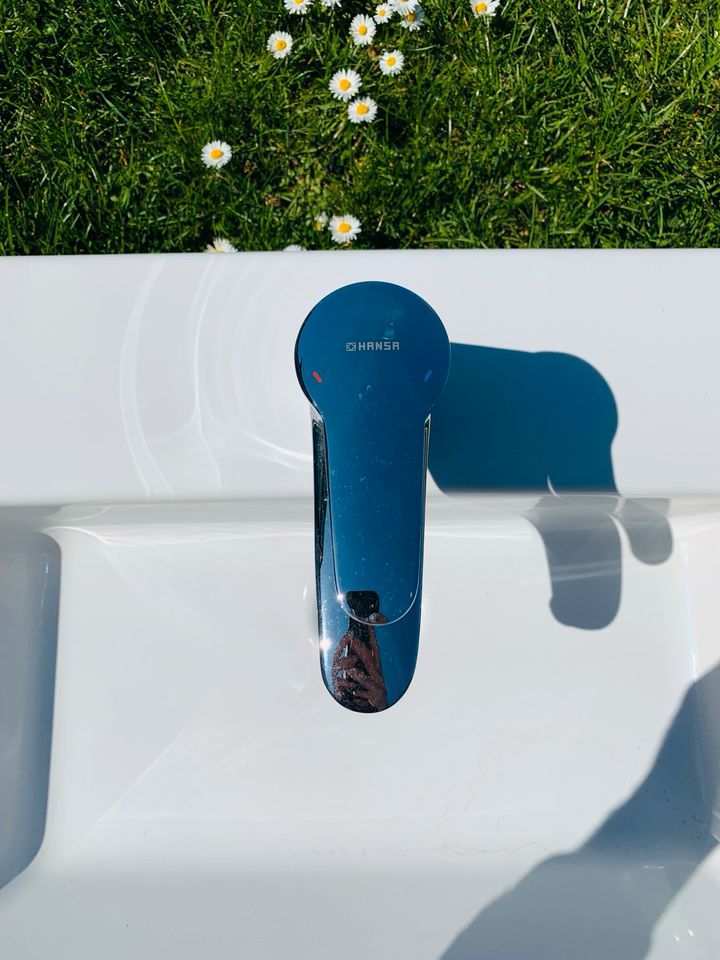 Villeroy Boch Aufsatz Waschbecken + Hansa Wasserhahn in Sarstedt