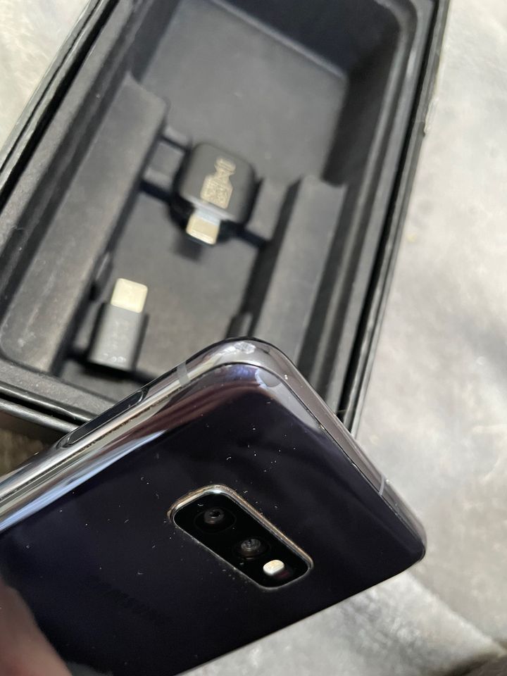 Samsung Galaxy S10e guter Zustand in Hürth