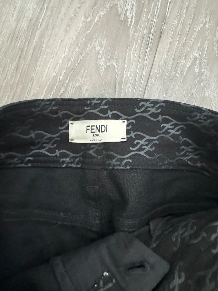 Fendi Jeans - grösse 40 - neu in Hamburg