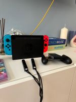 NINTENDO Switch Neon-Rot/Neon-Blau Frankfurt am Main - Bornheim Vorschau