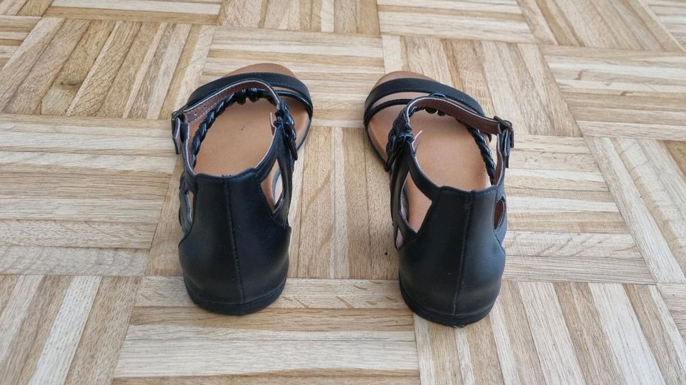 Sandalen schwarz Gr. 38, wie neu in Lütjensee