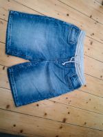 Kurze Jeans Gr 36 blau und schwarz Baden-Württemberg - Ettlingen Vorschau