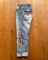 3/4 Jeans Caprihose Stickerei Roch‘n‘Roll Gr. M 38 40 Thüringen - St. Kilian Vorschau