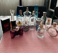 17 leere Parfüm Flaschen Bayern - Stadtbergen Vorschau