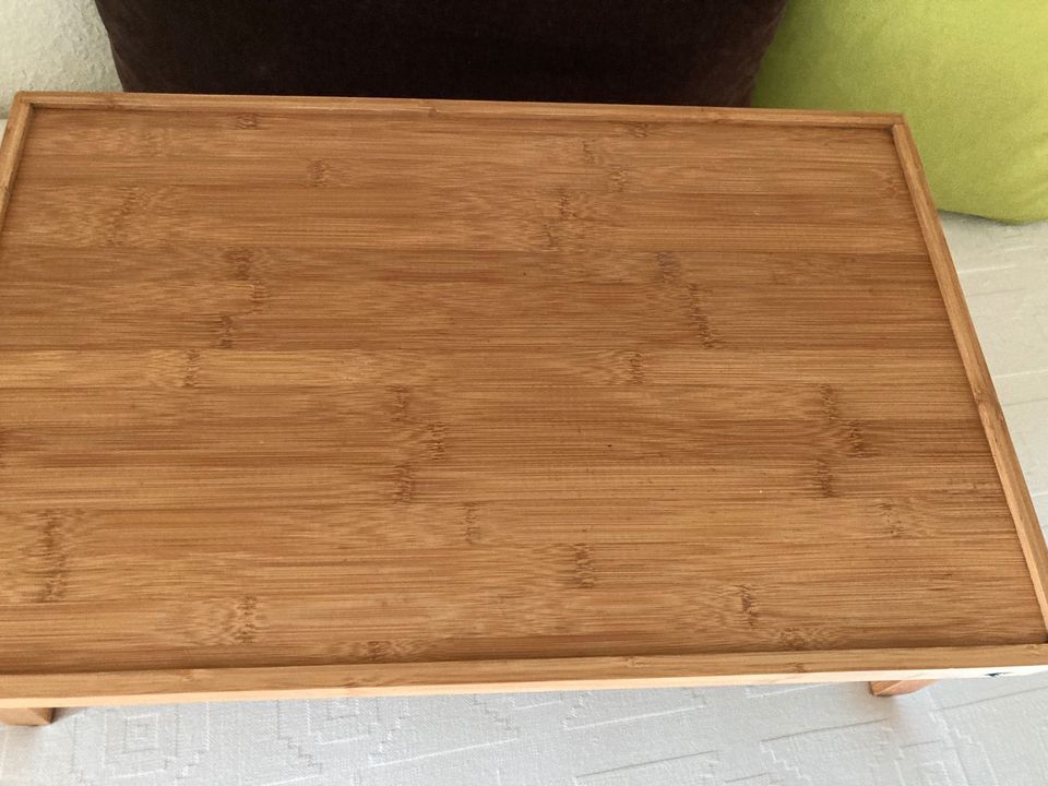 Bett-Tablett Bett-Tisch aus Bambus in Hamburg