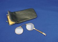 Sehr alte um 1880 Feuer - vergoldet Lorgnette Stielbrille Brille Niedersachsen - Bergen Vorschau