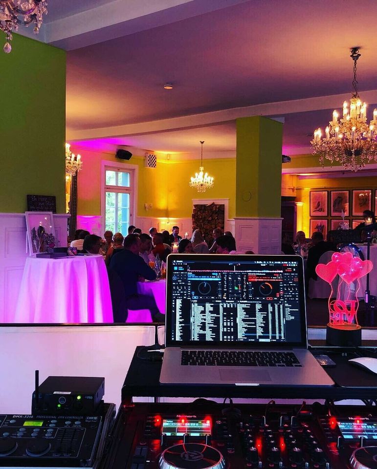 DJ für Hochzeit, Geburtstag, Party, Verein, Weihnachtsfeier in Ahnatal