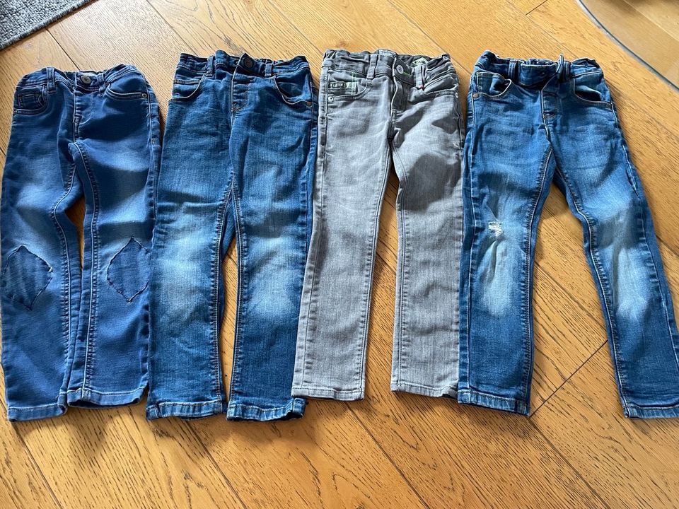 Jeans Paket Gr.110 Vingino und Next in Schopfloch