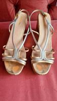 prada Sandaletten Keilabsatz gr.40 gold silber Hessen - Friedberg (Hessen) Vorschau